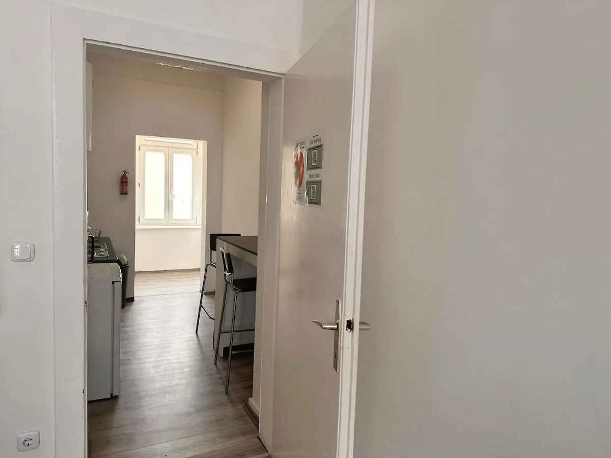 Spacious Netflix Apartment For Up To 4 People With Massage Shower Vienna